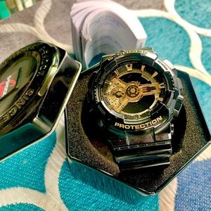 Authentic G-Shock mens watch with paperwork!